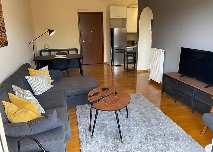 Cozy Apartment With Scenic View